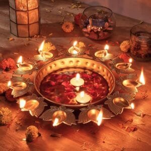 Amazon Brand – Solimo Gold Polished Decorative Metallic Lotus Tealight Candle Holder – Urli Bowl | for Floating Flowers & Tealights | for Diwali, Weddings, Anniversaries, House Warmings | Gold Finish